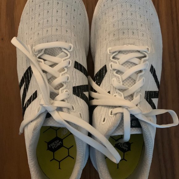 New Balance Fresh Foam Running Shoes size 8 - Picture 2 of 5
